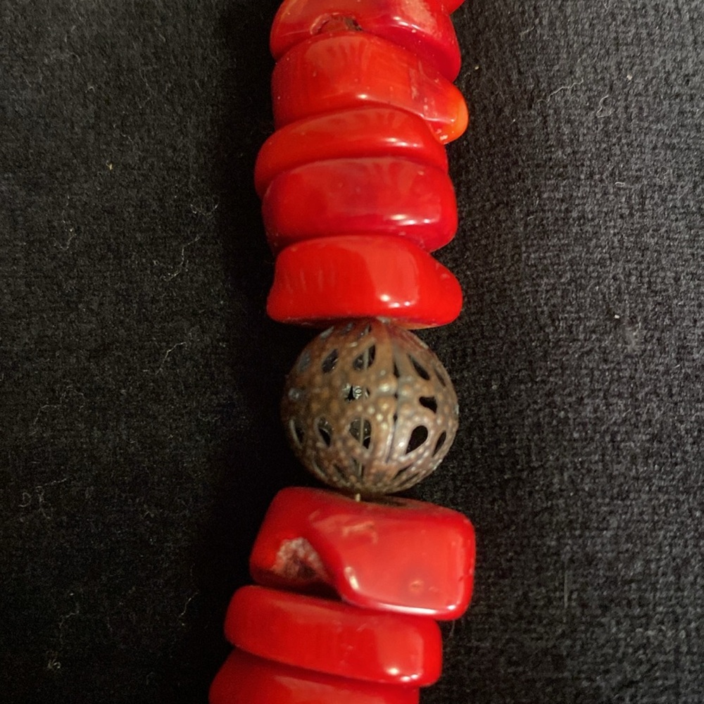 Red Coral Necklace with Fish Pendant - Picture 4 of 4